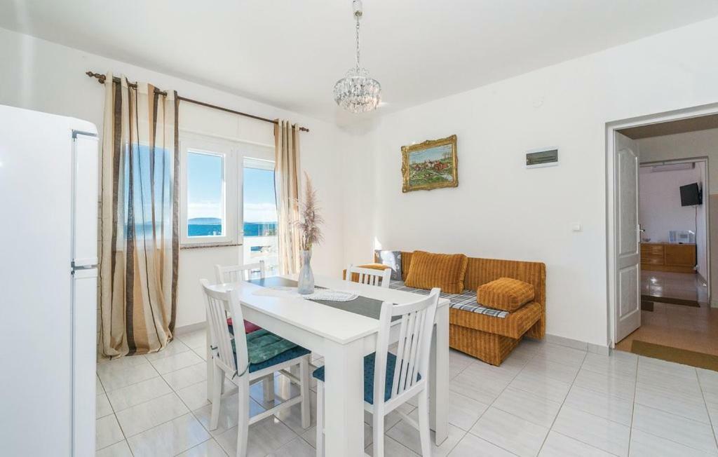 Apartmani "Palma" Лун Екстериор снимка