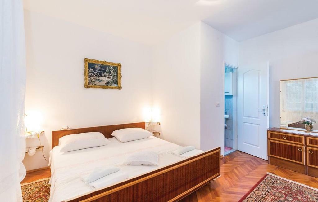 Apartmani "Palma" Лун Екстериор снимка